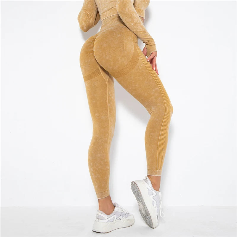 Nahtloses Gym-Set mit Cropped Top & Push-Up Leggings – Perfekt für dein Workout