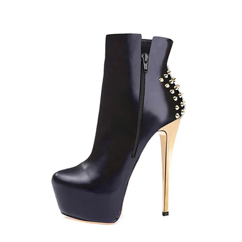 Ready to Rule – mit den Onlymaker Rivet Ankle Boots ✨