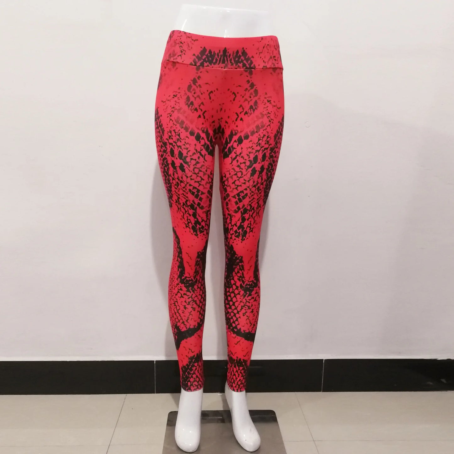 Serpentine Leggings – Wild, feminin & ready to move