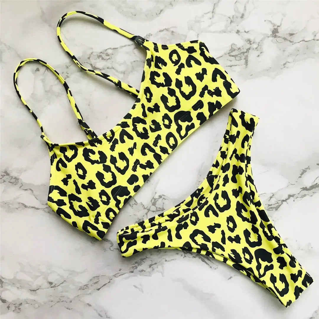 Animal-Print Bikini – frech, feminin & perfekt für heiße Strandtage