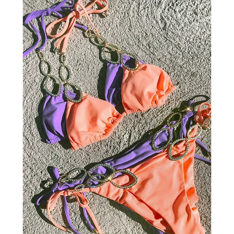 Diamant Bikini mit Ketten – glamourös, sexy & ein echter Blickfang