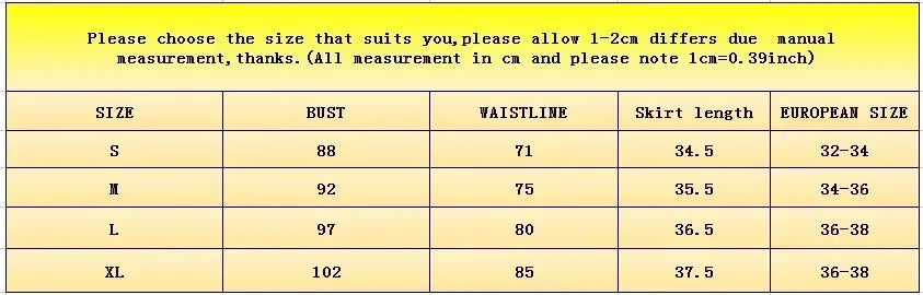 Sexy Bikini mit Cover-Up – glänzender Zweiteiler für stilvolle Beach-Days