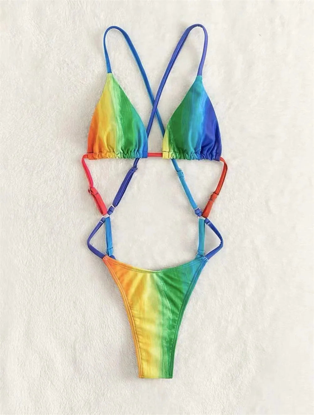 Rainbow Monokini – farbenfroh, rückenfrei & ein echter Sommertraum
