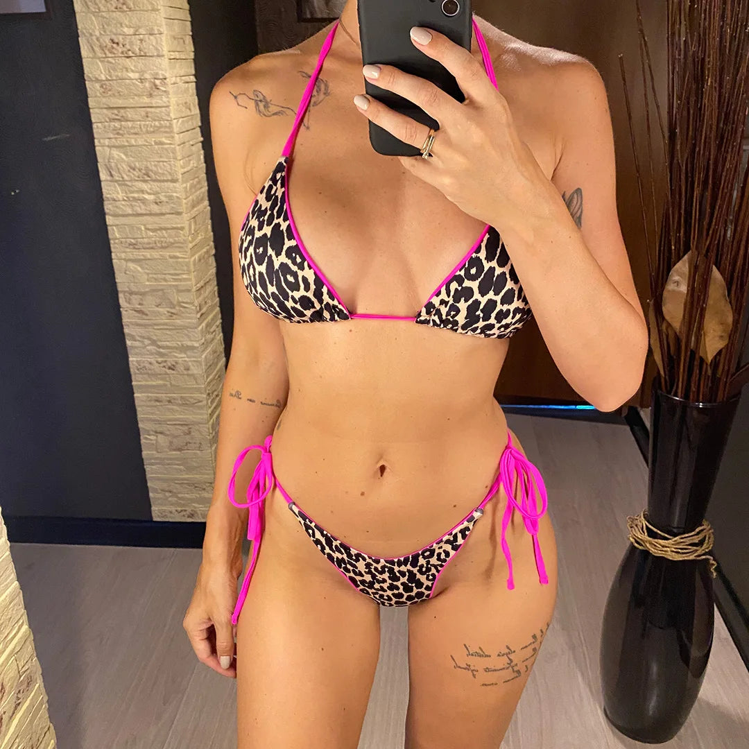 Sexy Neckholder-Bikini im brasilianischen Style – für wilde Sommermomente