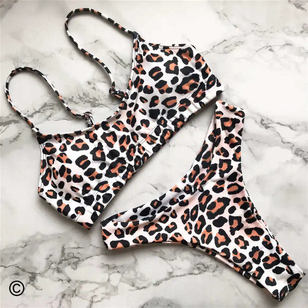 Animal-Print Bikini – frech, feminin & perfekt für heiße Strandtage