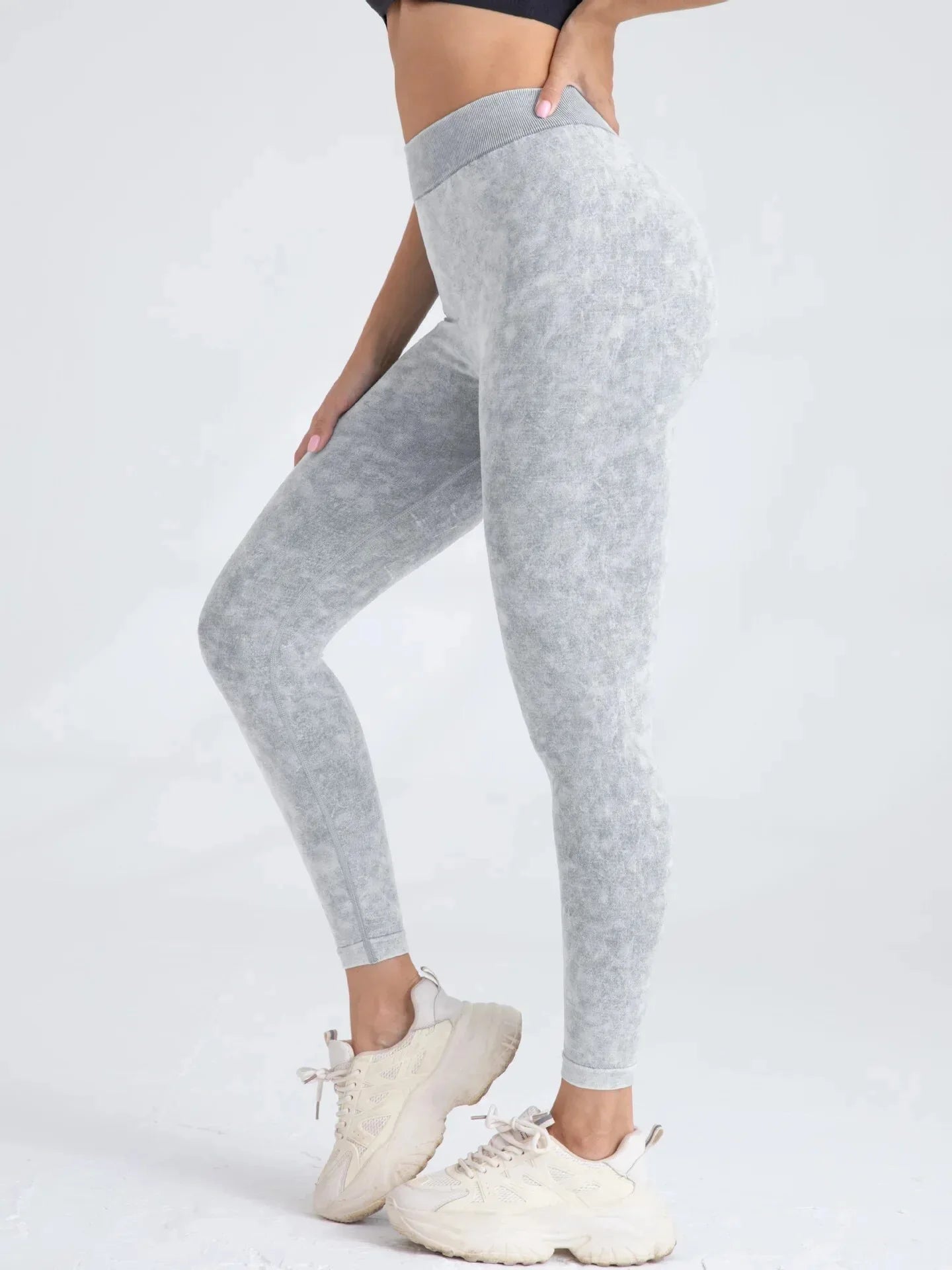Nahtlose V-Back Leggings β Kurvenbetont & Komfort pur π