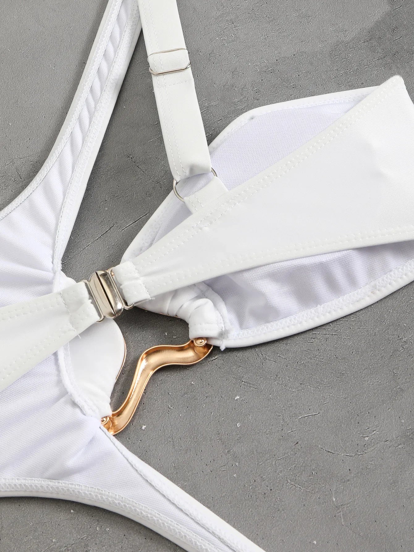 Asymmetrischer One-Shoulder Monokini – modern, sexy & mit Wow‑Effekt