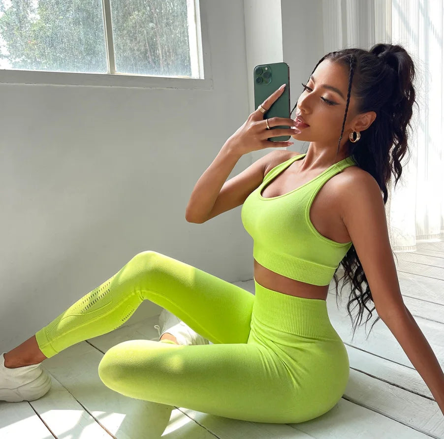 Nahtloses Sport-Set für Damen – Dein Komplett-Outfit für Yoga & Gym