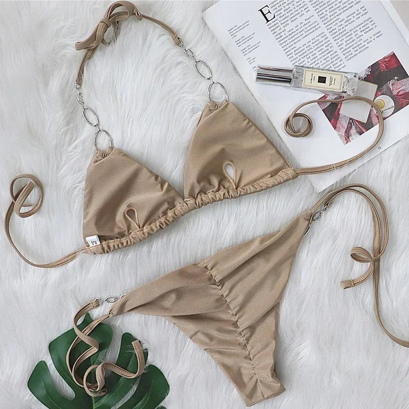 Diamant Bikini mit Ketten – glamourös, sexy & ein echter Blickfang