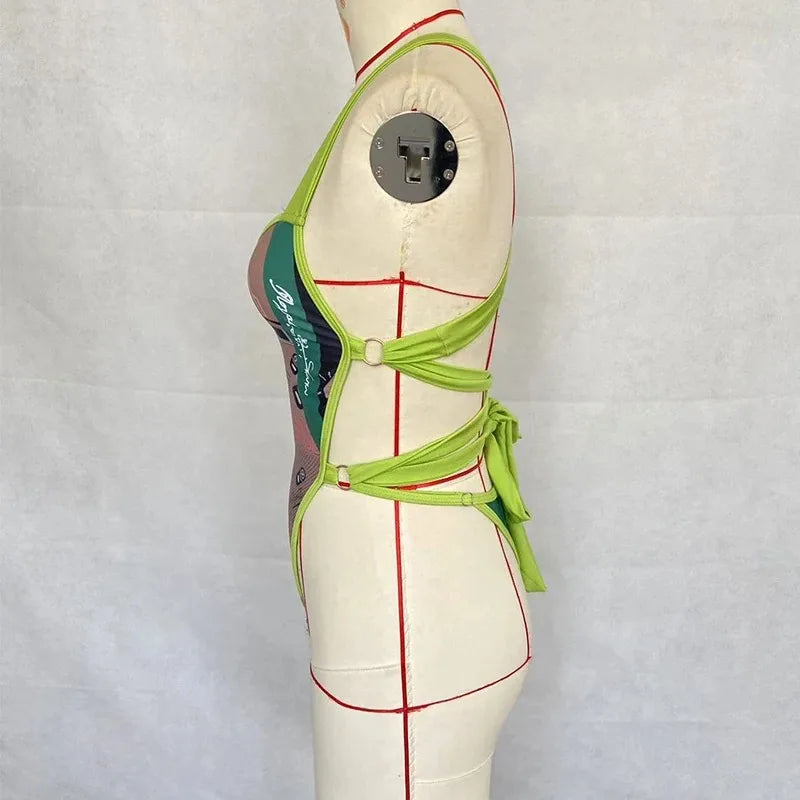 Monokini mit O-Ring – sexy, stilvoll & perfekt für heiße Sommertage