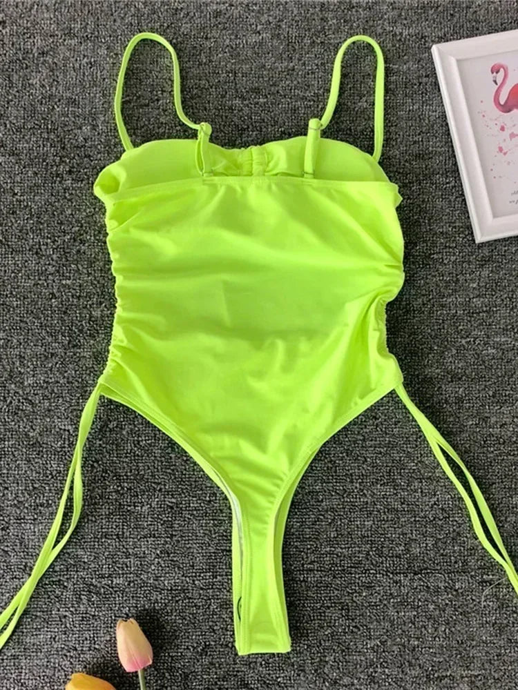 Cut-Out Monokini – auffällig, sexy & absolut im Trend