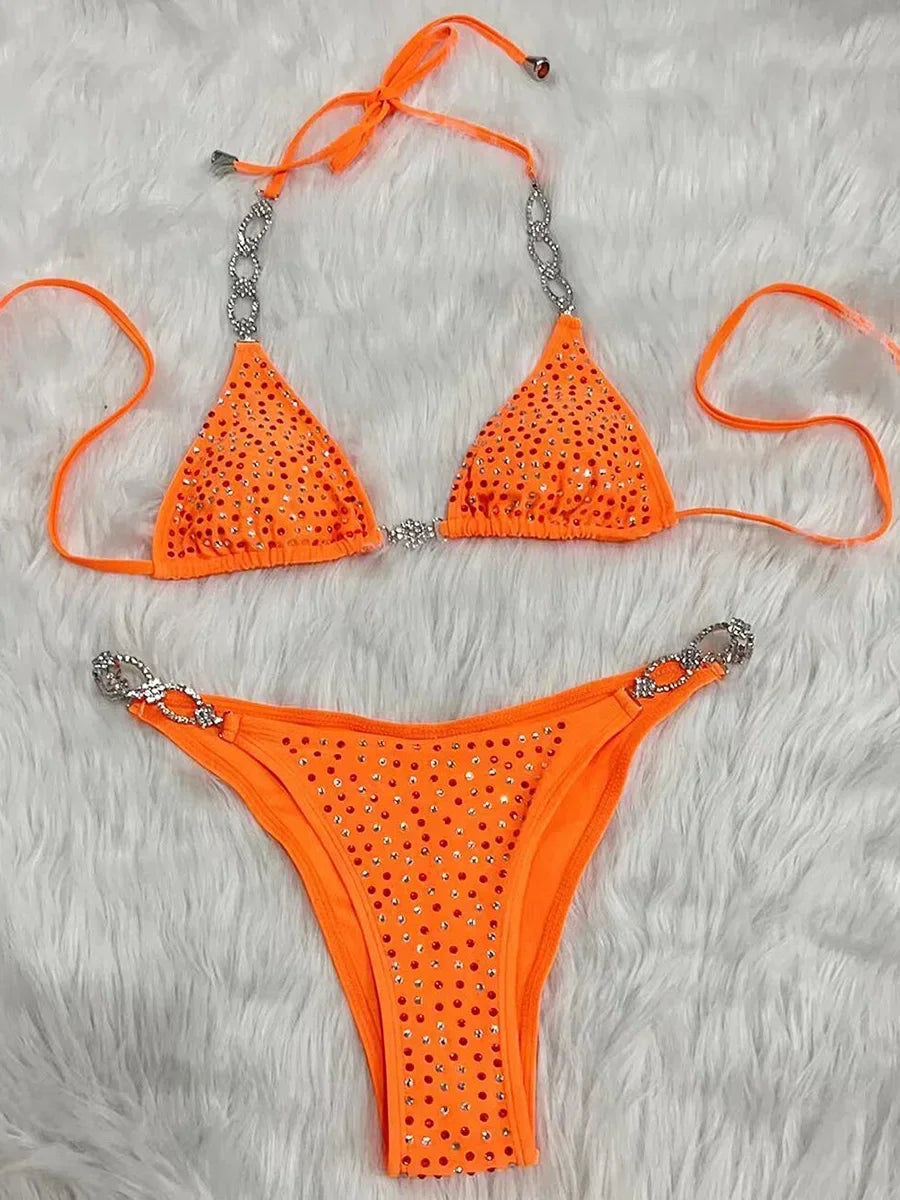 Strass & Pailletten Bikini – glamourös, auffällig & perfekt für heiße Auftritte