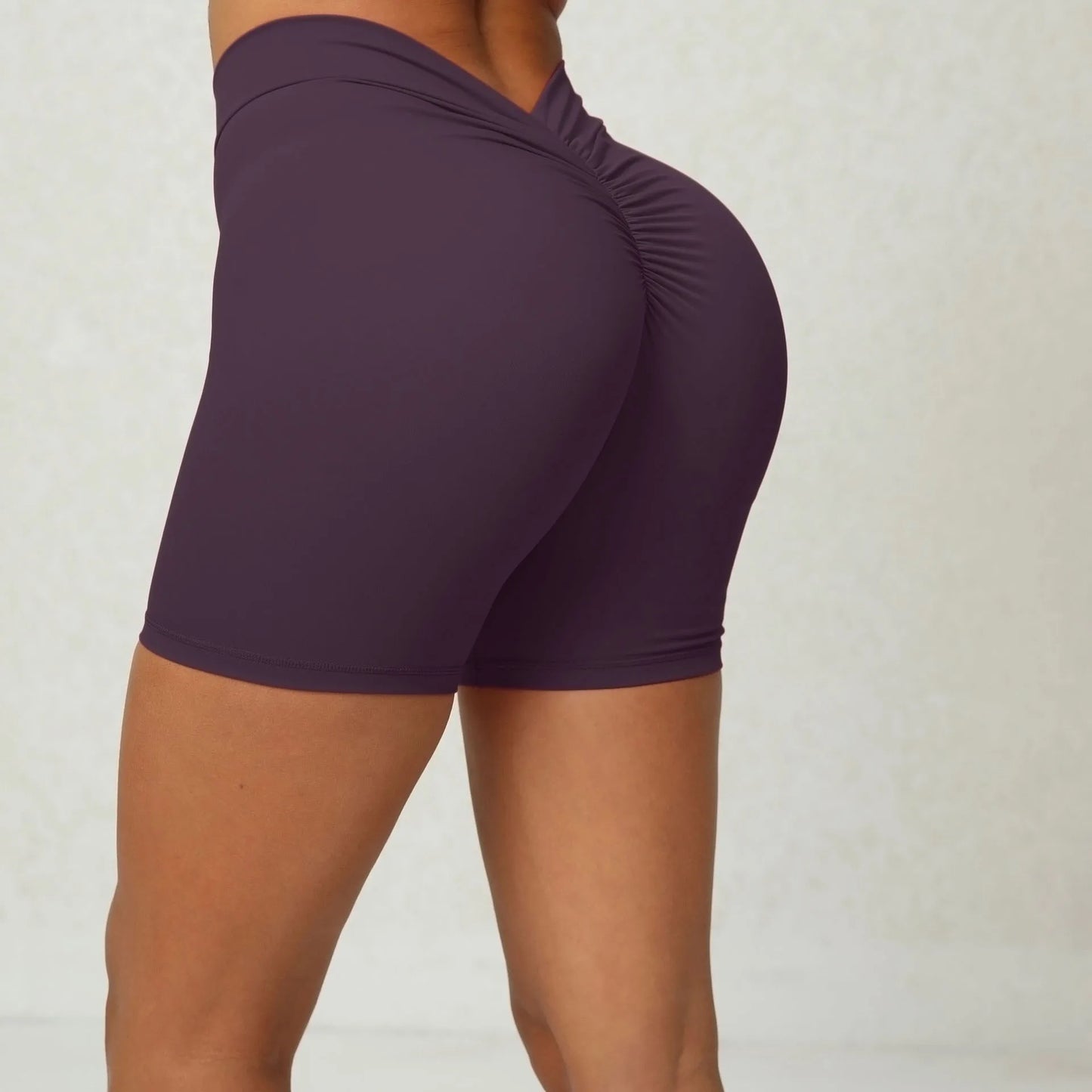 Scrunch Push-Up Shorts mit V-Taille β der ultimative Po-Lift-Effekt ππ₯