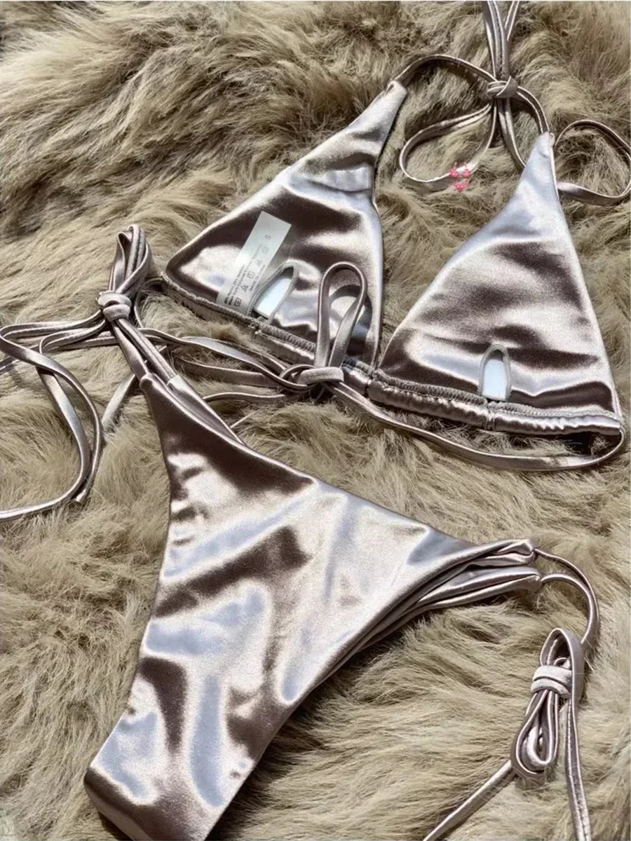 Satin Bikini-Set mit Halter – glänzend, sexy & brasilianisch inspiriert