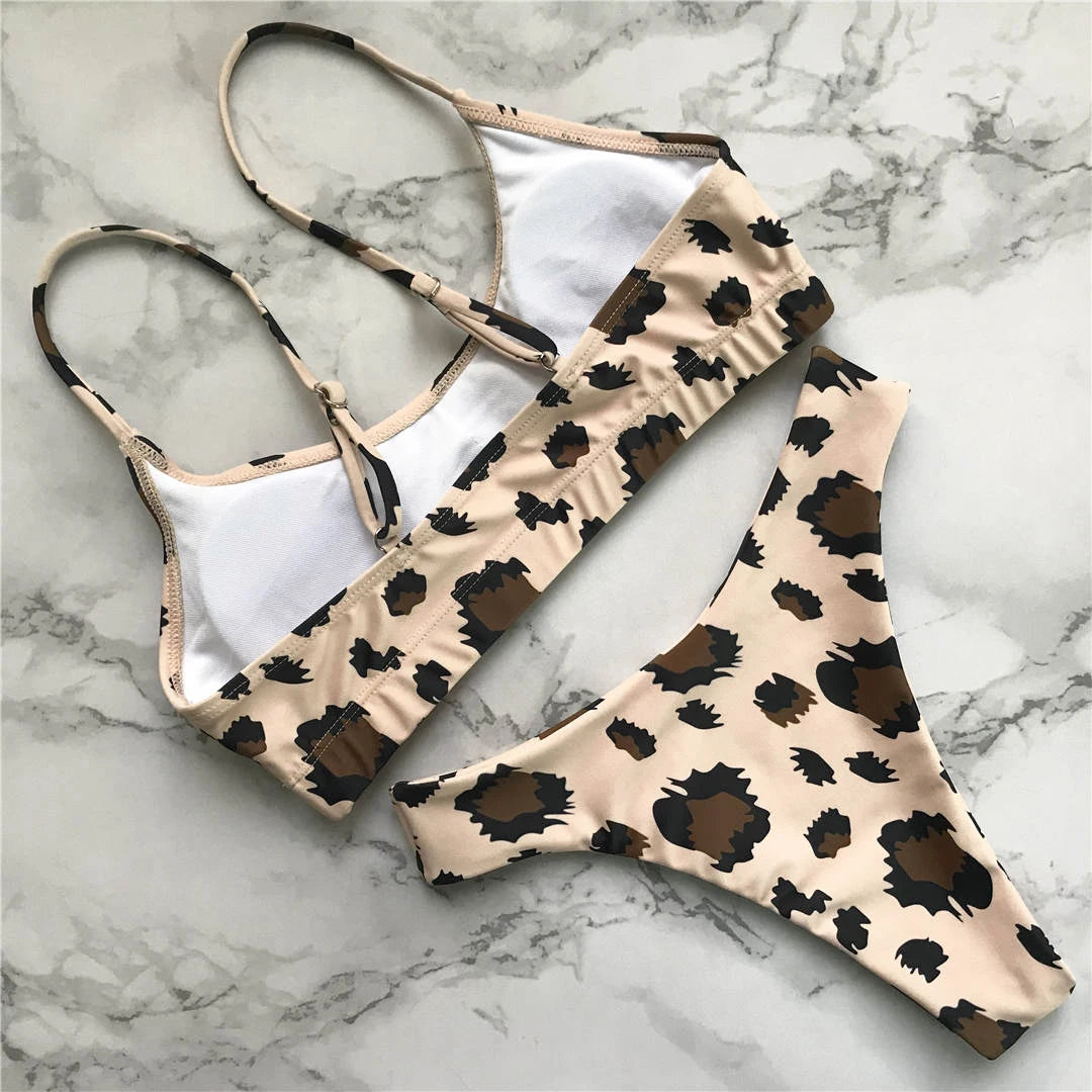 Animal-Print Bikini – frech, feminin & perfekt für heiße Strandtage
