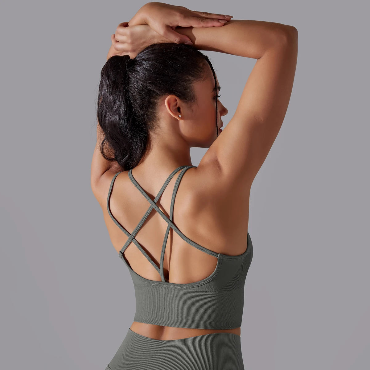 Crossover Back Sports Bra – Power. Halt. Style.