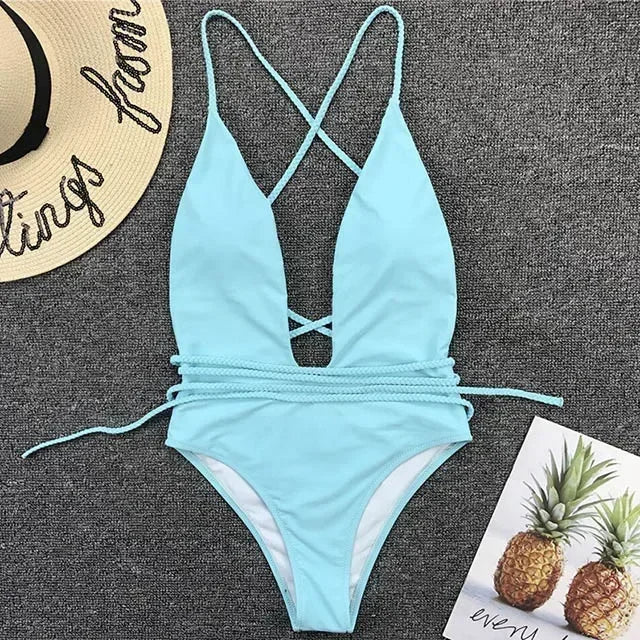 Tiefer V-Ausschnitt Monokini – elegant gewickelt & sexy zugleich