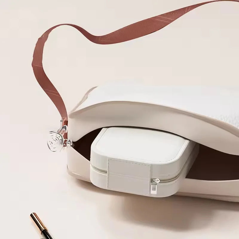 Wiederaufladbarer LED-Schminkspiegel mit Kosmetik-Aufbewahrungsbox – Perfekt organisiert & ready to glow! ✨💄