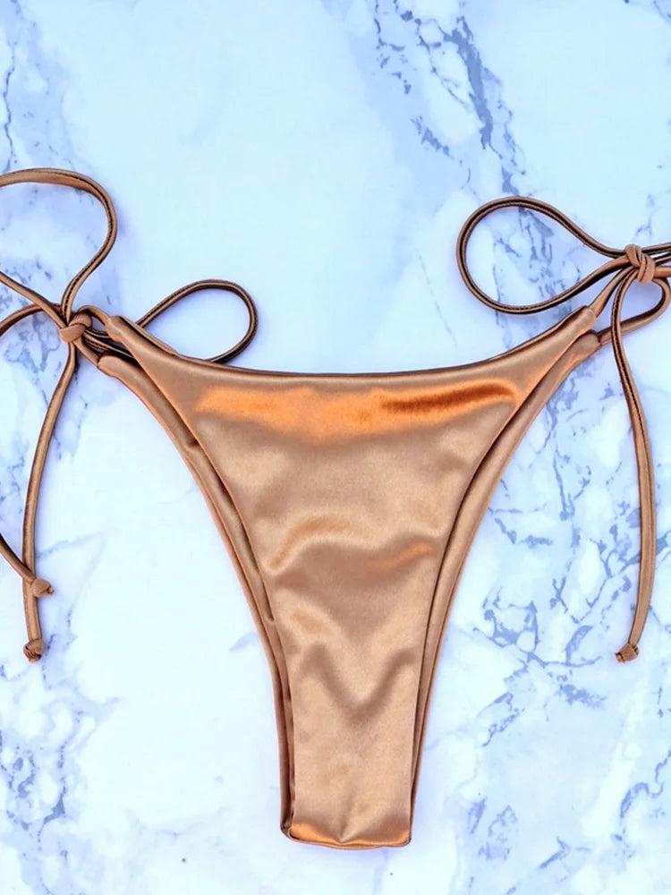 Metallic Satin Bikini-Set – glänzender Style mit brasilianischem Cut