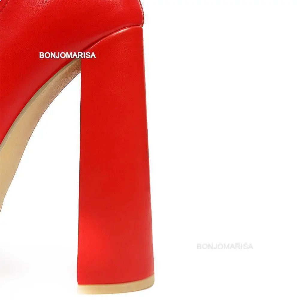 Double Platform Overknees – Bold, chunky & made to turn heads