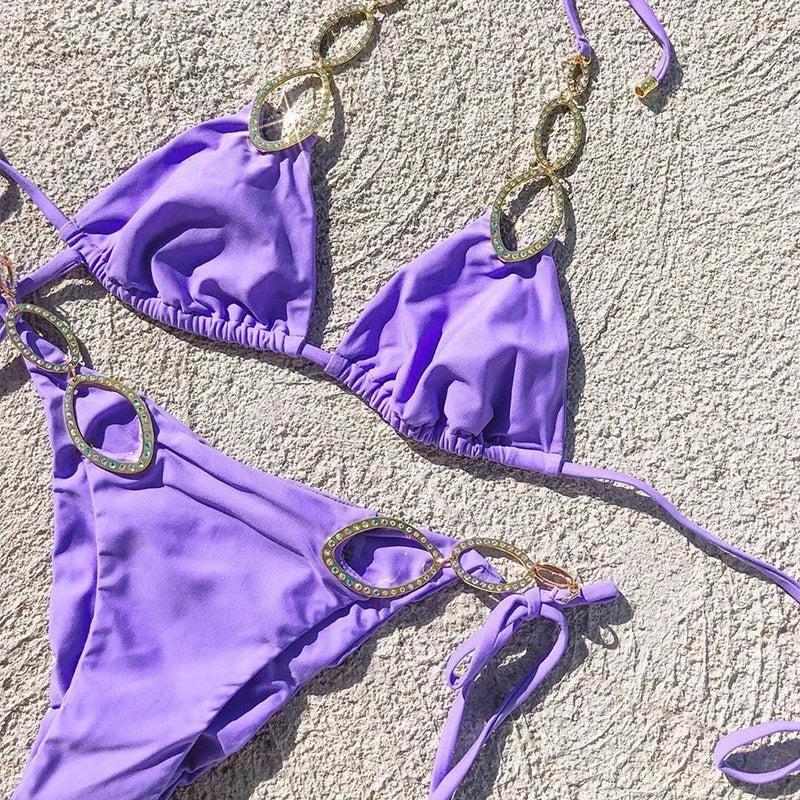 Diamant Bikini mit Ketten – glamourös, sexy & ein echter Blickfang