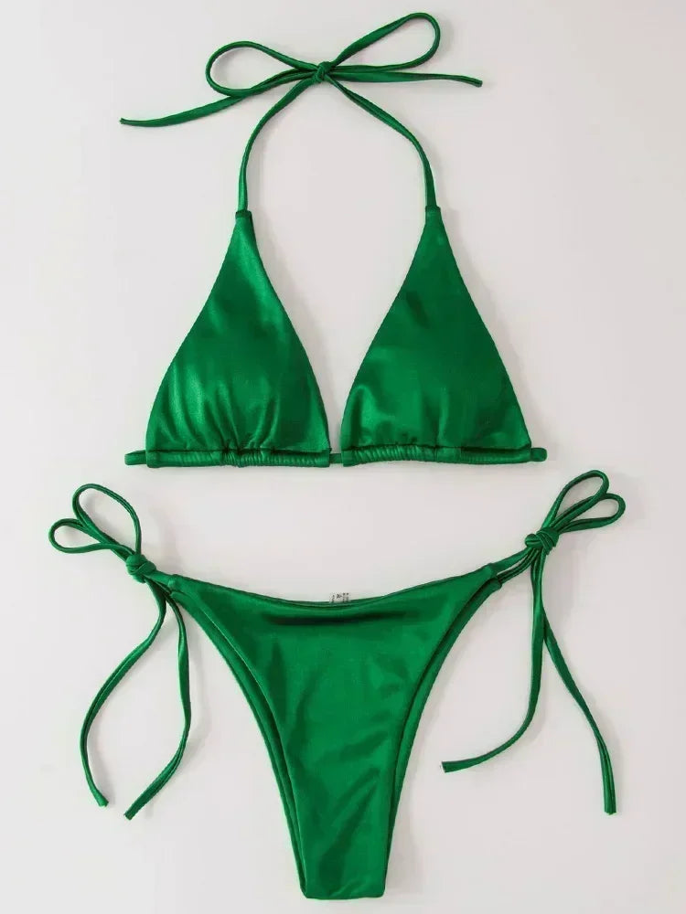 Satin Bikini-Set mit Halter – glänzend, sexy & brasilianisch inspiriert