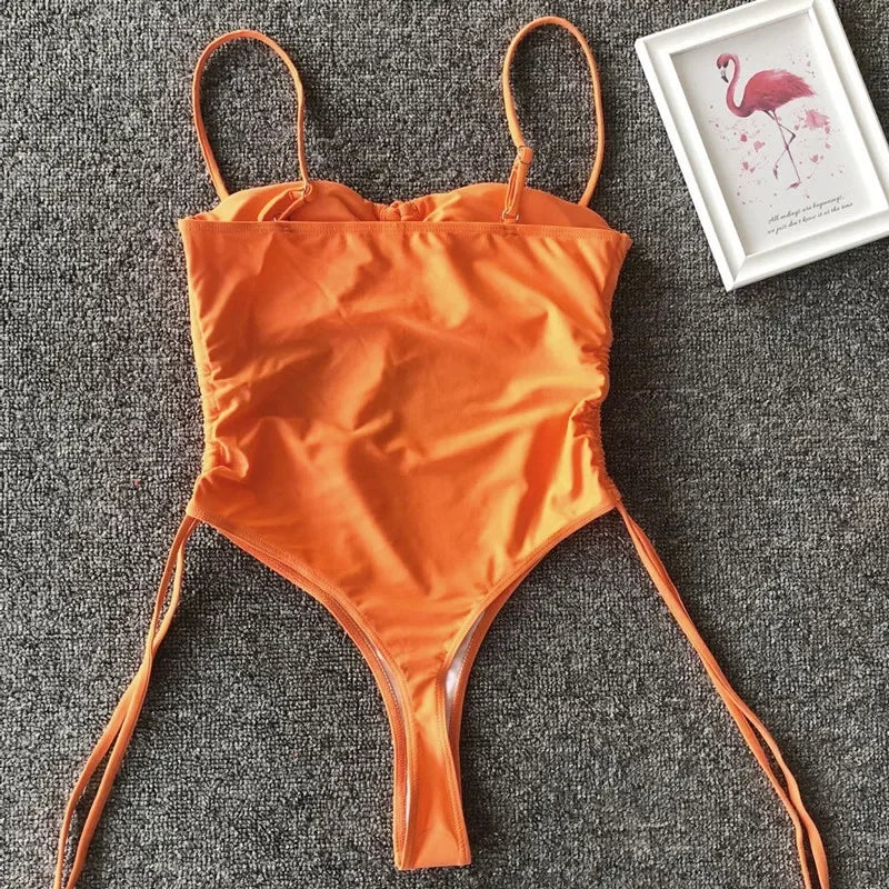 Cut-Out Monokini – auffällig, sexy & absolut im Trend
