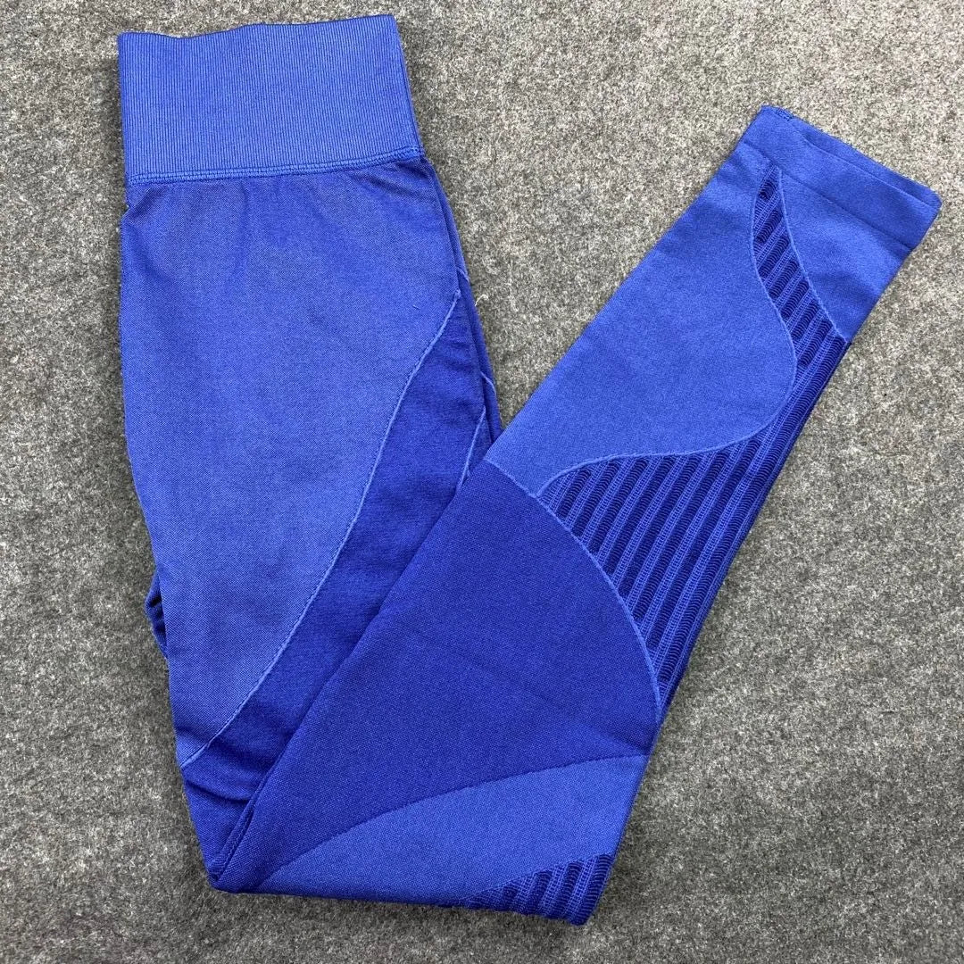 Seamless Knitted High‑Waist Leggings – Quick‑Dry & Hip‑Lifting Power