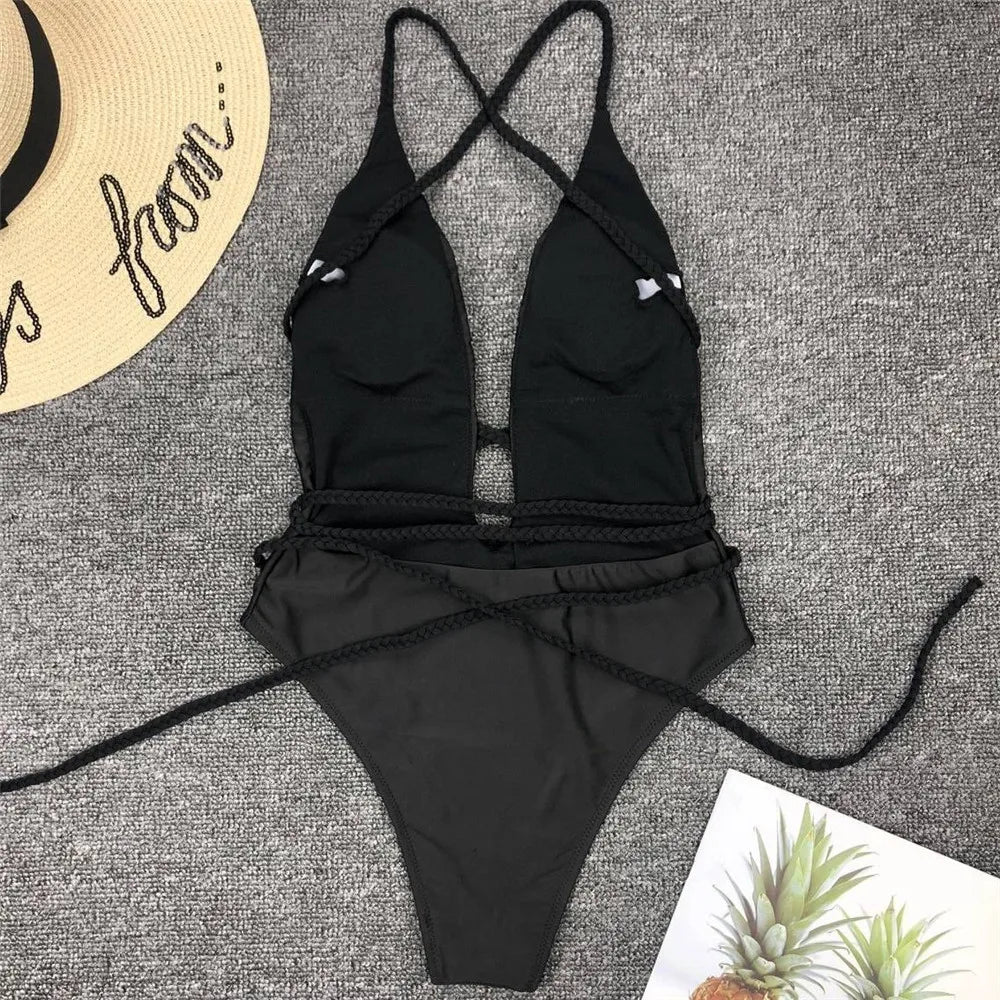 Tiefer V-Ausschnitt Monokini – elegant gewickelt & sexy zugleich