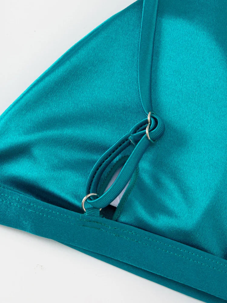 Metallic Satin Bikini-Set – glänzender Style mit brasilianischem Cut