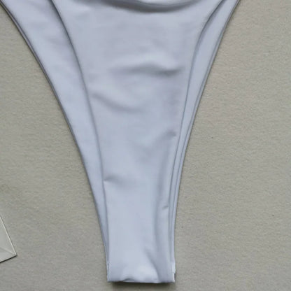 Cut-Out Bandage Monokini – sexy, modern & voller Power