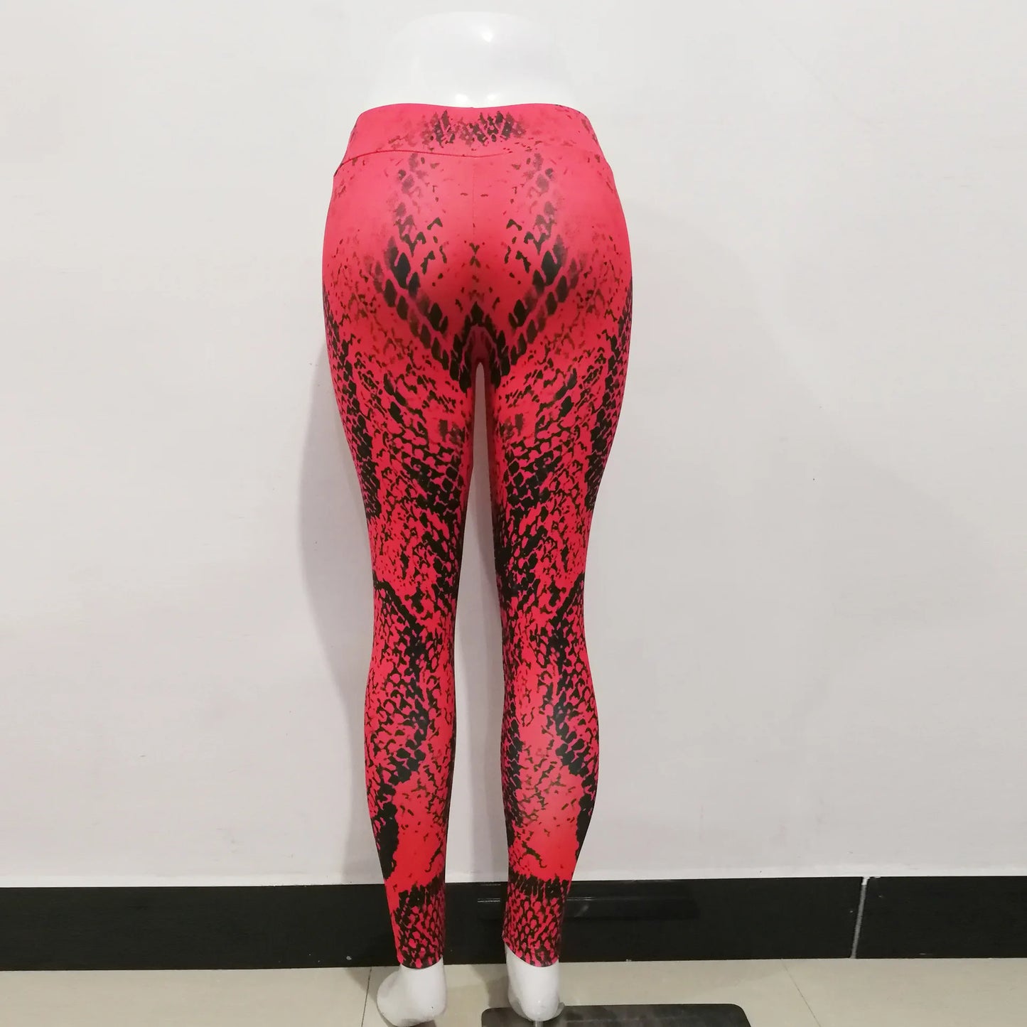 Serpentine Leggings – Wild, feminin & ready to move