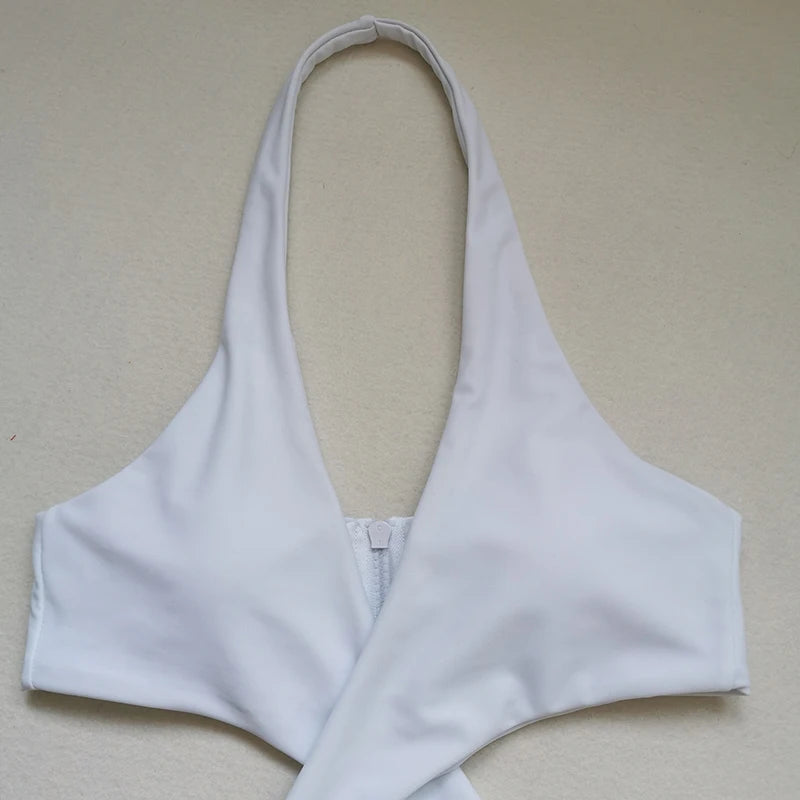 Cut-Out Bandage Monokini – sexy, modern & voller Power