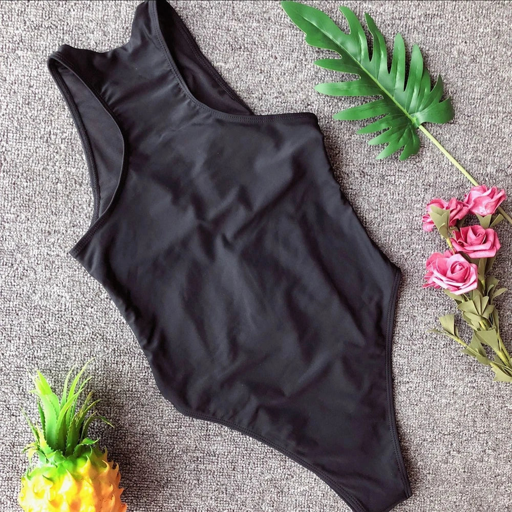 High-Cut Zipper Monokini – sportlich, sexy & raffiniert