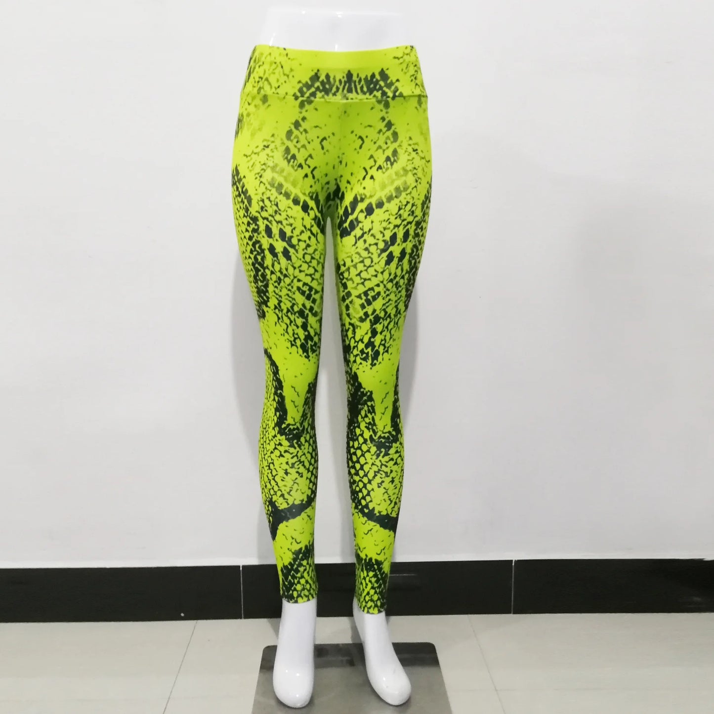 Serpentine Leggings – Wild, feminin & ready to move