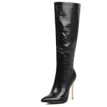 Kniehohe High Heels Stiefel in Schlangenleder- & Leoparden-Optik – Wild. Elegant. Unverkennbar.