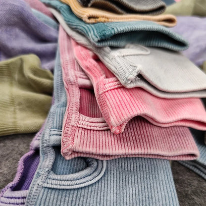 Nahtloses Gym-Set mit Cropped Top & Push-Up Leggings – Perfekt für dein Workout