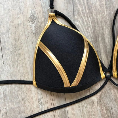 Gold-Print Bikini – edel, sexy & perfekt für sonnige Auftritte