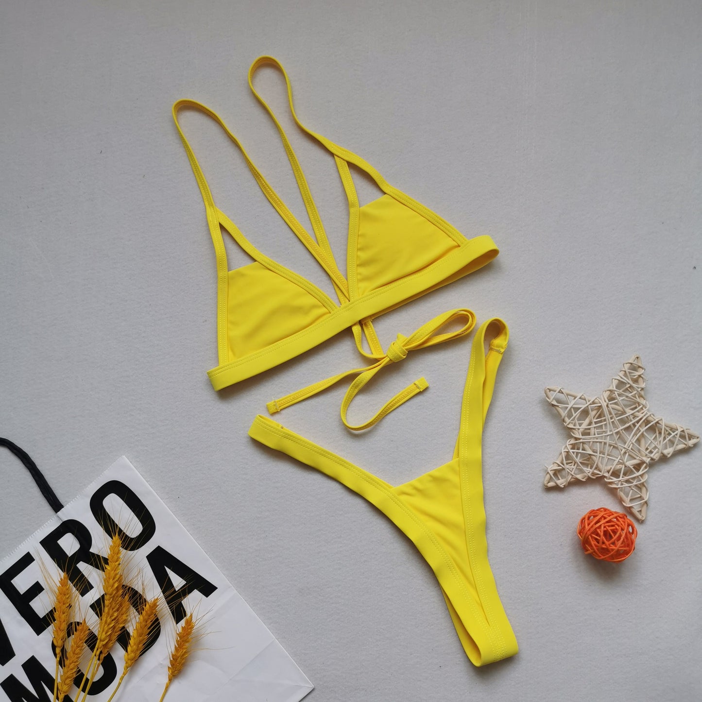 Mini-Micro Bikini-Set – gewagt, minimal & super sexy
