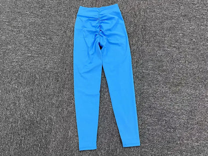 Sexy Scrunch-Leggings mit V-Taille – dein neuer Workout-Crush 🍑🖤