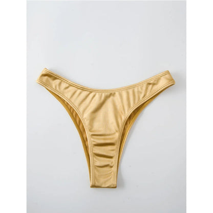 Bandeau Bikini 2025 – zeitlos, sexy & in 13 stylischen Farben