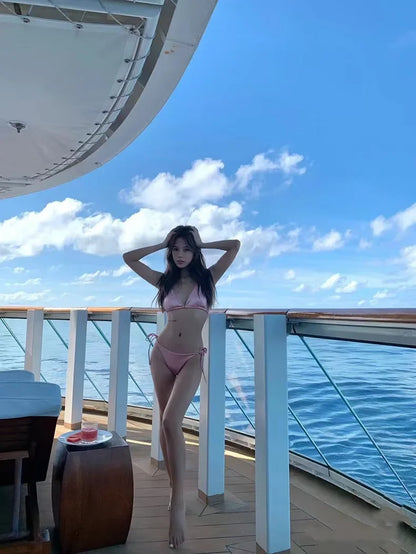 Metallic Satin Bikini-Set – glänzender Look mit brasilianischem Flair