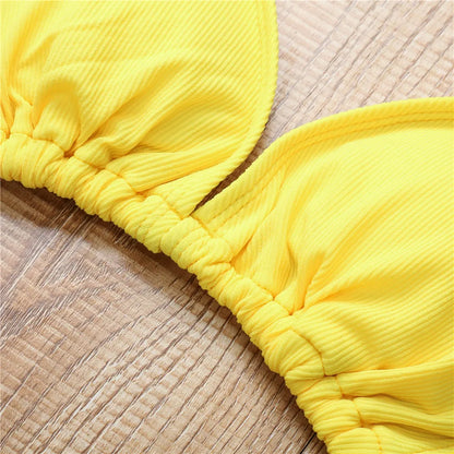 Triangle Bikini – minimalistisch, heiß & perfekt für den Sommer