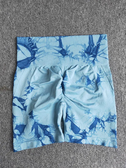 Tie-Dye Vibes & perfekte Kurven – Nahtlose Sport-Shorts für deinen Style-Moment