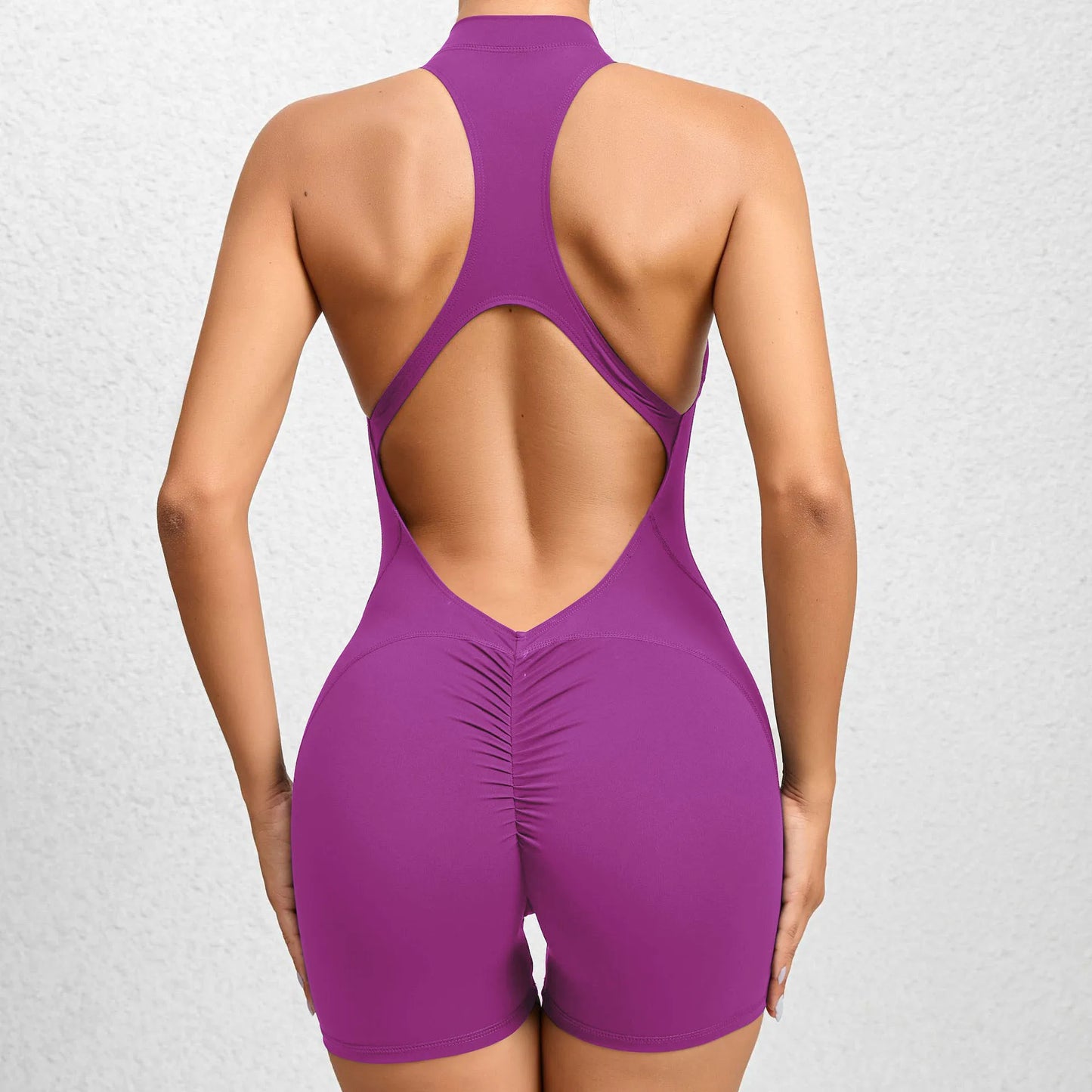 Racerback Sport-Jumpsuit mit V-Schnitt & Reißverschluss – Dein neuer Workout-Favorit