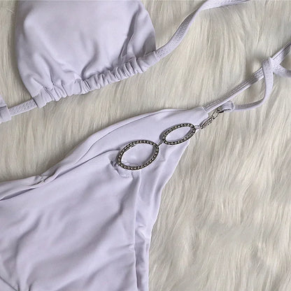 Diamant Bikini mit Ketten – glamourös, sexy & ein echter Blickfang