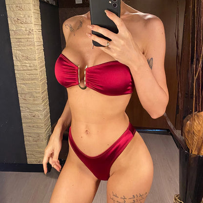 Bandeau Bikini 2025 – zeitlos, sexy & in 13 stylischen Farben