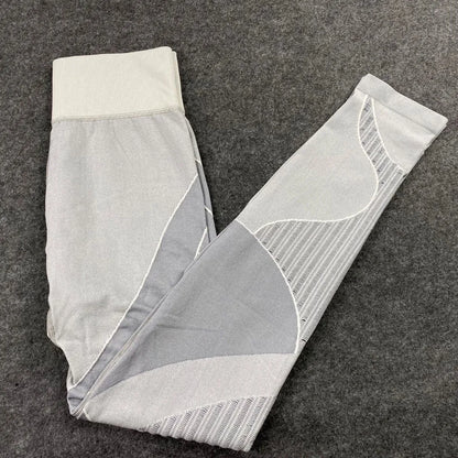 Seamless Knitted High‑Waist Leggings – Quick‑Dry & Hip‑Lifting Power