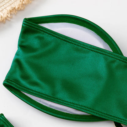 Bandeau Bikini 2025 – zeitlos, sexy & in 13 stylischen Farben