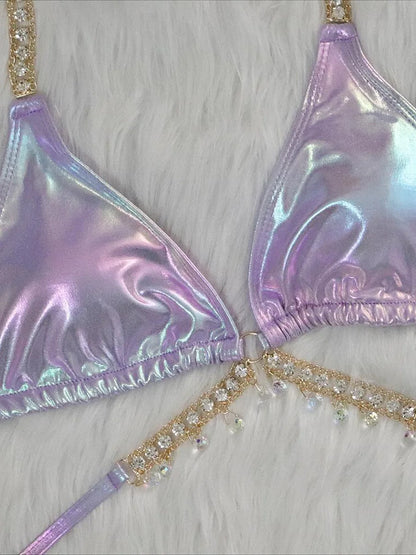 Bikini im Wet-Look mit Diamantdetails – auffällig, edgy & verführerisch